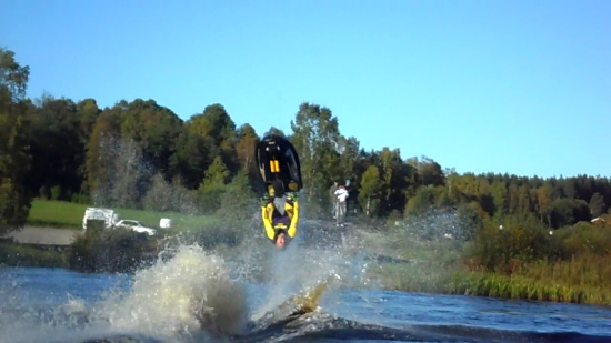 vlcsnap-2012-10-31-18h09m56s4.png