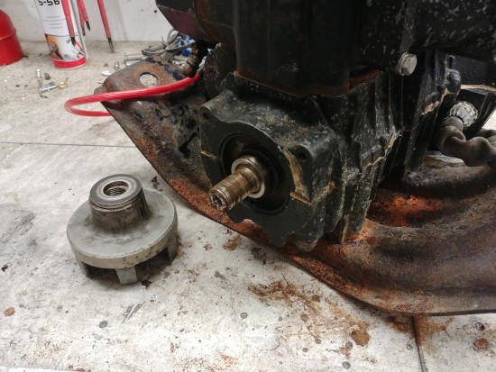 js440 motorn coupler.jpg