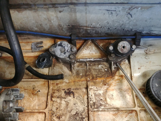 js440 motrkudde trasig.jpg