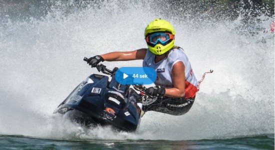 Emma Nellie jetski talang.JPG